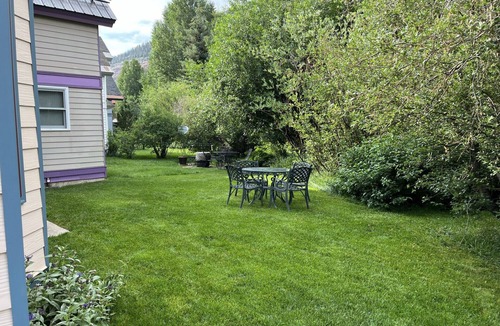 Telluride House | Bachman Village #9, Family-friendly home with backyard - great location!