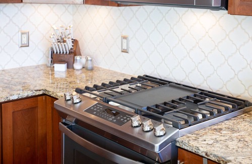 Basalt House | Basalt Bliss - Prime Location, Views, Pet Friendly!