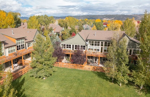 Basalt House | Basalt Bliss - Prime Location, Views, Pet Friendly!