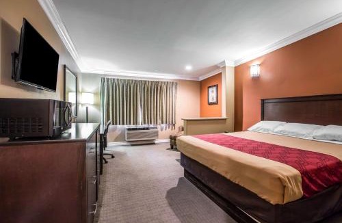 Ontario Hotel | Baymont by Wyndham Ontario