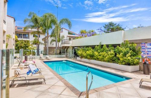 East Mesa House | Beach Retreat