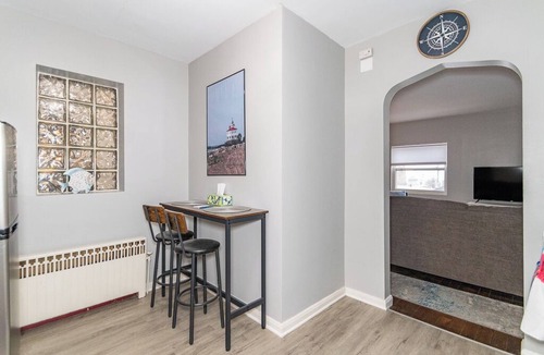 Fairport Harbor Apartment | Beach View Suite #8