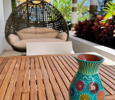 South of Fifth Apartment | Beachfront and Private Patio at Casa Fifi Ocean