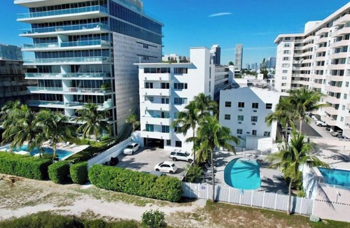 South of Fifth Apartment | BeachFront On The Sand Unit #133 South of 5th, 335 Ocean Dr, Miami Beach