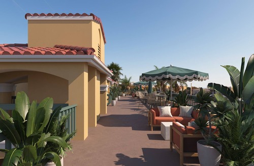 Diamond Crestview Hotel | Beachside Boutique Hotel + Pool + Hot Tub + Rooftop| The Mara by AvantStay