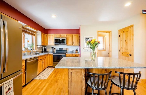 Eagle-Vail House | Beautiful 3-bedroom townhome in Avon perfect for your getaway
