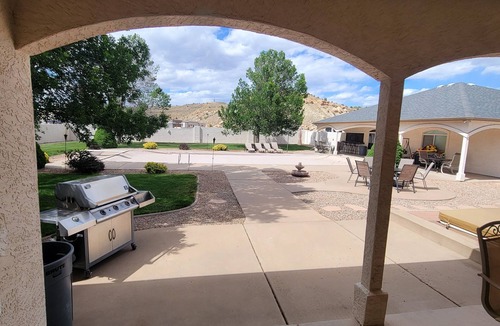 Redlands House | Beautiful 4,000 sq ft home at the base of the Colorado National Monument.