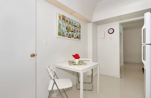 Hollywood South Central Beach Condo | Beautiful apartment with ocean view on Hollywood Beach