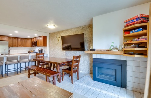 Breckenridge House | Beautiful Breck Townhome w/Pool: 1 Mi to Main St!