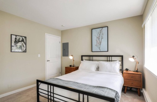 Cupertino Apartment | Beautiful Cupertino 2BR Apt with Amenities