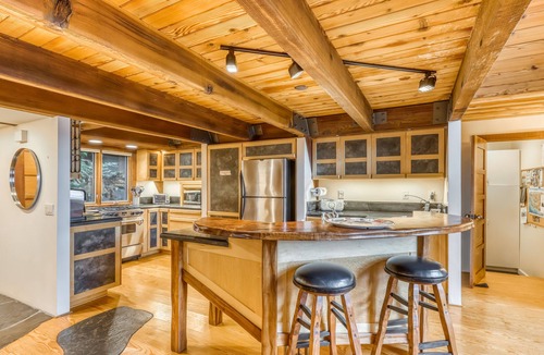 Trinidad House | Beautiful, Japanese-Inspired A-Frame Home w/Lush Gardens & Private Hot Tub