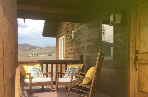 Oak Creek House | Beautiful Lakeside Home - Colorado Mountains