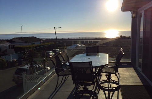 La Conchita House | Beautiful Newly Remodeled Ocean View Home near Rincon Beach! Beach Access!