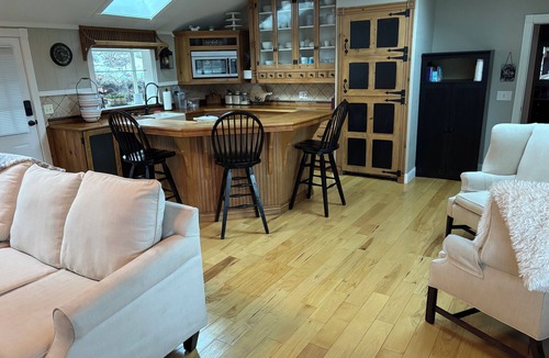 Green Mountain Falls Cottage | Beautiful Cottage in Green Mountain Falls - 20 mins from downtown Colo Springs!