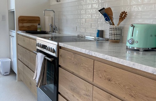 Newlands House | Beautifully Renovated Historic Boulder Guesthouse for Longer Stays/30 day min