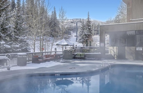 Peak 9 House | Beaver Run Resort Studio 4033