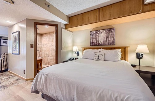 Peak 9 House | Beaver Run Resort Studio 4033