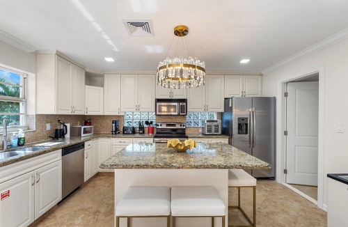 Lauderdale-by-the-Sea Villa | Bel Air Beauty: 4BR, Private Pool & Elegant Comfort Steps from the Beach