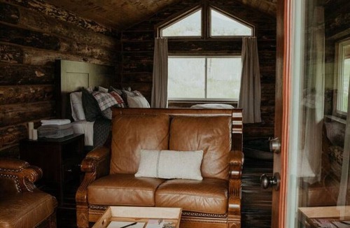 Paonia House | Benaiah`s Bunkhouse Fort Austin