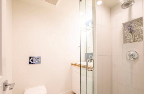 Newlands Cottage | Best Location, Private house perfect for extended stay