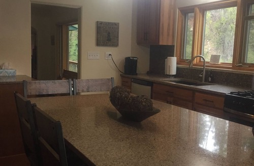 Durango House | "Best of Durango" Secluded, 600 feet of riverfront, park-like setting
