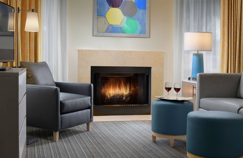 Westlake Apartment | Best Place to Stay in Westlake! Free Parking