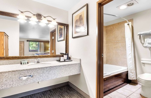 Clifton Hotel | Best Western Grande River Inn & Suites