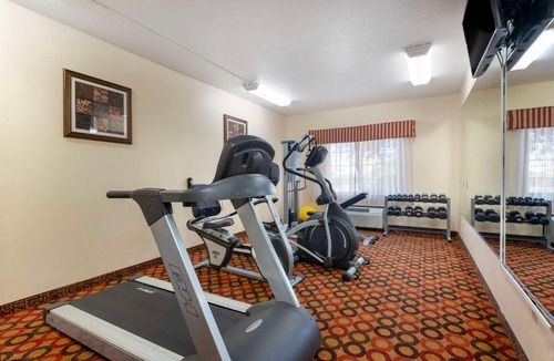 Laramie Hotel | Best Western Laramie Inn & Suites