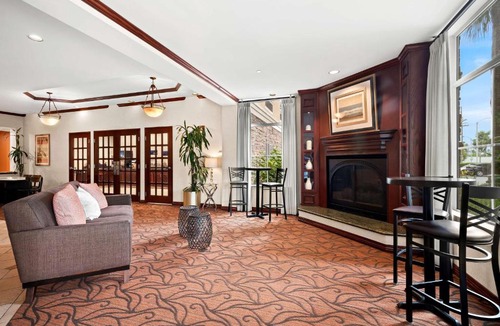 Ontario Hotel | Best Western Ontario Mills Mall