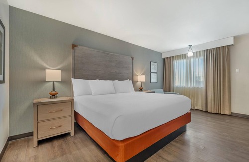 Kingman Hotel | Best Western Plus King's Inn & Suites