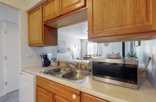 West Old Town Apartment | Bicycle Boulevard Byway, near Old Town