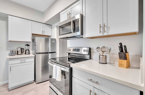 Bay Harbor Islands Apartment | Biscayne Passage | Family 2BR Retreat