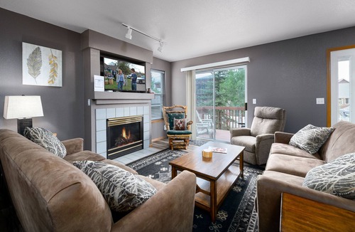 Frisco House | Blue Granite Off Main Townhome: Updated, Great Location