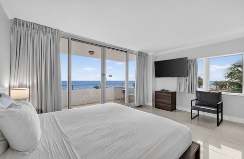 Bermuda Riviera Apartment | Blue Horizon