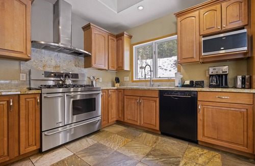 Blue River House | Blue River mountain home — 5 min to Breck, hot tub