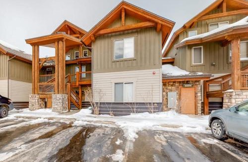 Willow Grove Apartment | Blue River Townhome Unit D6