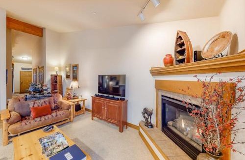 Willow Grove Apartment | Blue River Townhome Unit D6