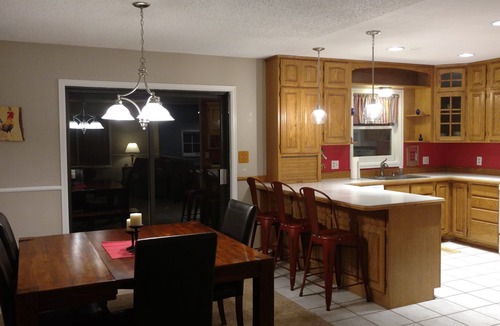Salida House | Book NOW for Summer and Fall Events! Pet/Multi-Fam Friendly! Central Location!