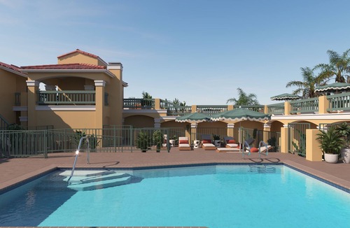 Laguna Beach Hotel | Boutique Hotel + Pool + Hot Tub + Terrace + Walkable | The Mara by AvantStay