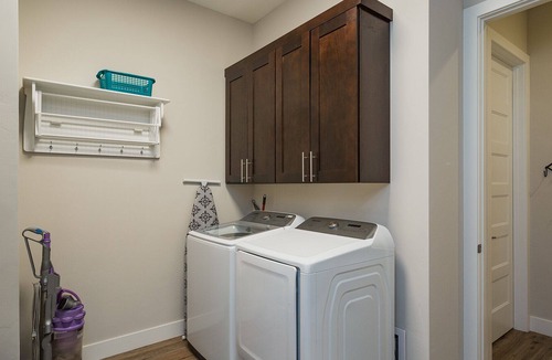 Purgatory House | Brand New Townhome Across from Purgatory - Great Views - Shuttle