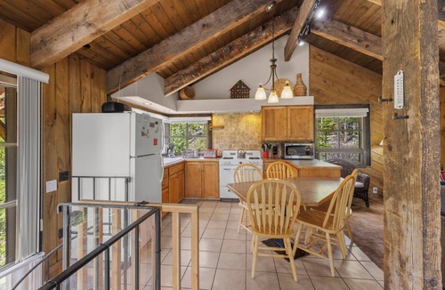 Blue River Cabin | Brecken Haus | Charming Rustic Cabin Retreat in Breckenridge