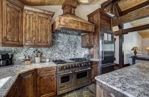 The Highlands Villa | Breckenridge 140 - Four Bedroom Villa, Sleeps 12