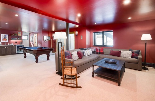Weisshorn Villa | Breckenridge 145 - Five Bedroom Villa, Sleeps 10
