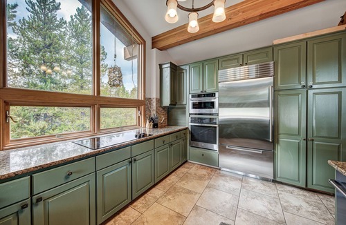 Weisshorn Villa | Breckenridge 52 - Seven Bedroom Villa, Sleeps 16