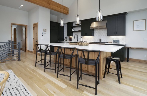 Peak 8 Villa | Breckenridge 86 - Four Bedroom Villa, Sleeps 8