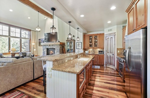 Peak 8 Villa | Breckenridge 91 - Four Bedroom Villa, Sleeps 12