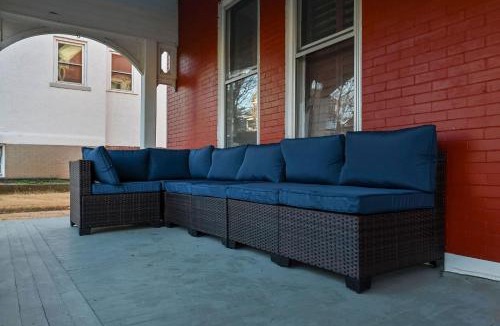 Atchison House | Bricks & Chance Luxury 5 BR home, NEAR Benedictine