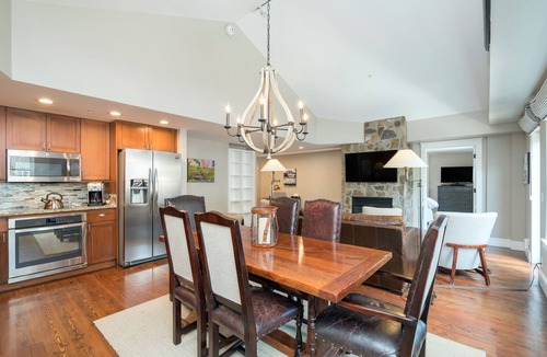 Telluride Condo | Bright and Airy Pet-Friendly Luxury Residence at the River Club
