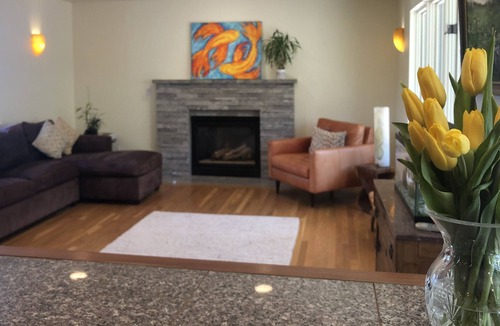 Ridglea Hills House | Bright and happy home in Boulder Fully Furnished, Pet Friendly!