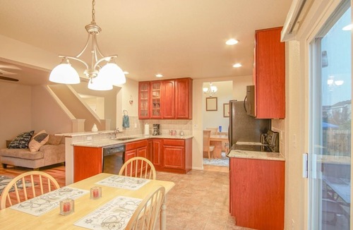Stetson Hills House | Bright and Spacious Home in Quiet Neighborhood - ASTRP230822